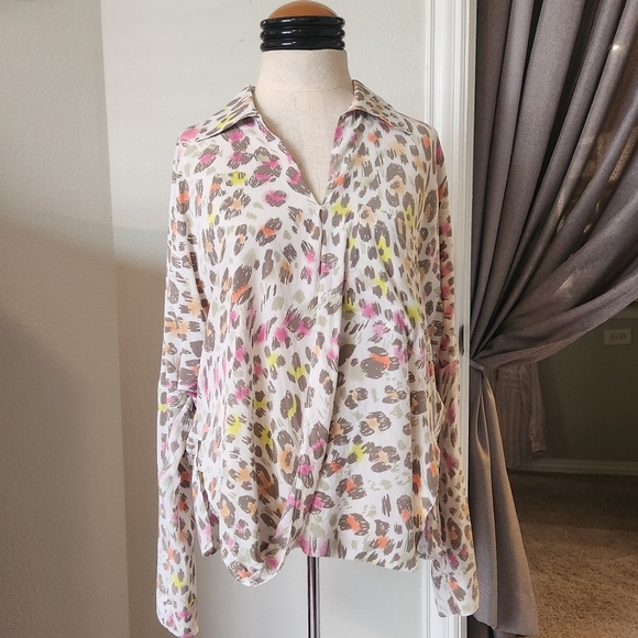 Charlie Jade Silk Blouse ๐ - Picture 1 of 12
